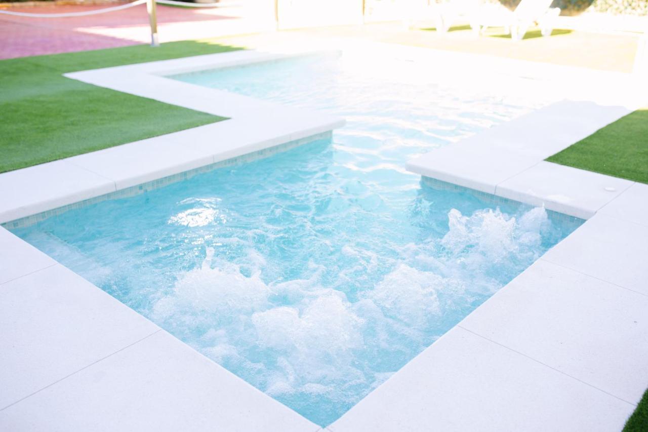 Penzion Casa Luxury "El Olivo De Cordoba" Con Jacuzzi Y Parking Privado Exteriér fotografie